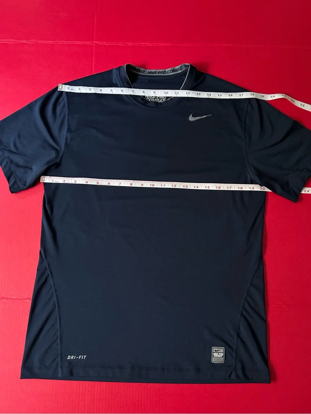 Men’s Nike Pro Combat Dri-Fit Fitness Shirt Size: L